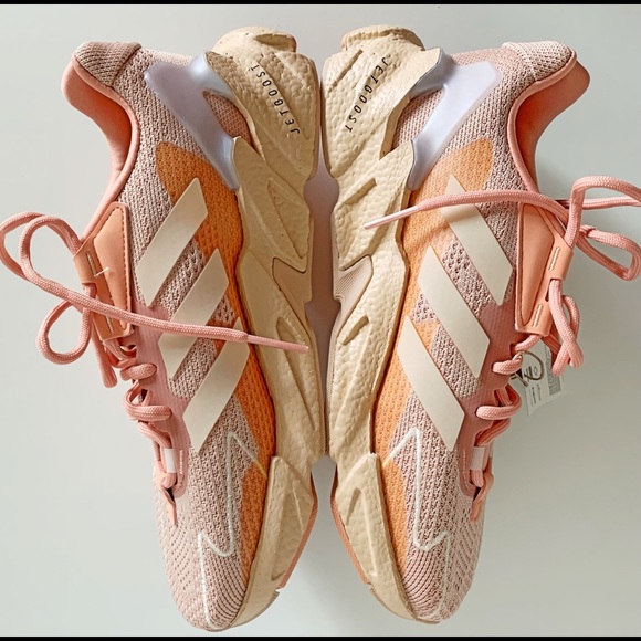 Adidas Wms Size 7 Sneaker X9000 L4 NEW in box - Picture 3 of 8